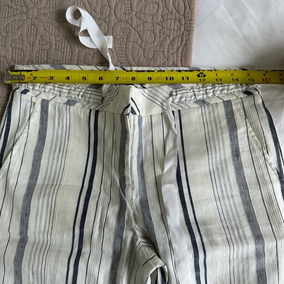 BCBGMaxAzria Pants - Picture 7 of 7